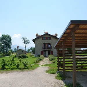  Apartment Fienile Chiaramada Italy